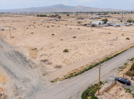 1635 Lake Avenue, Silver Springs, NV 89429 Photo