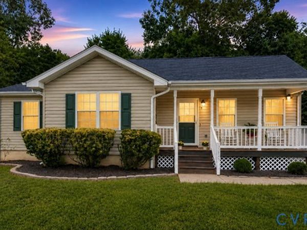 5725 Fox Hunt Trail, South Chesterfield, VA 23803