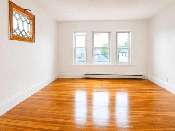 53 Sycamore St, Unit 2, Everett, MA 02149