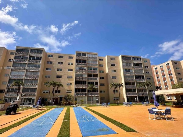 500 NE 12th Ave , Unit 705, Hallandale Beach, FL 33009