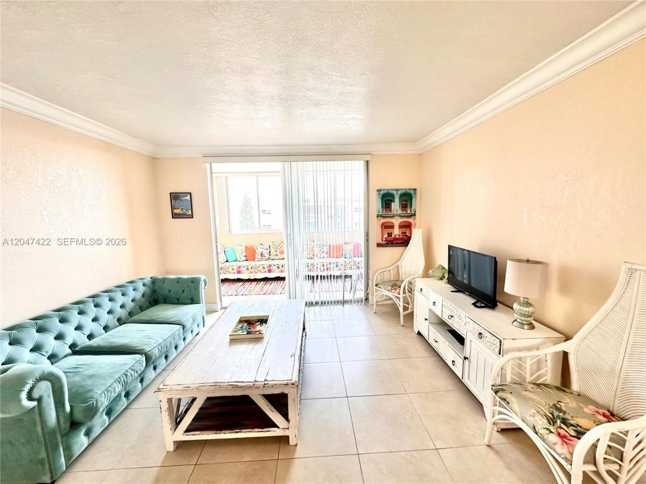 500 NE 12th Ave , Unit 705, Hallandale Beach, FL 33009 Photo