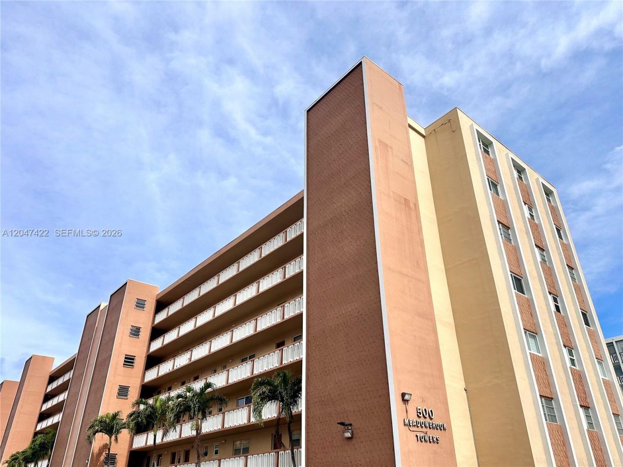 500 NE 12th Ave , Unit 705, Hallandale Beach, FL 33009 Photo