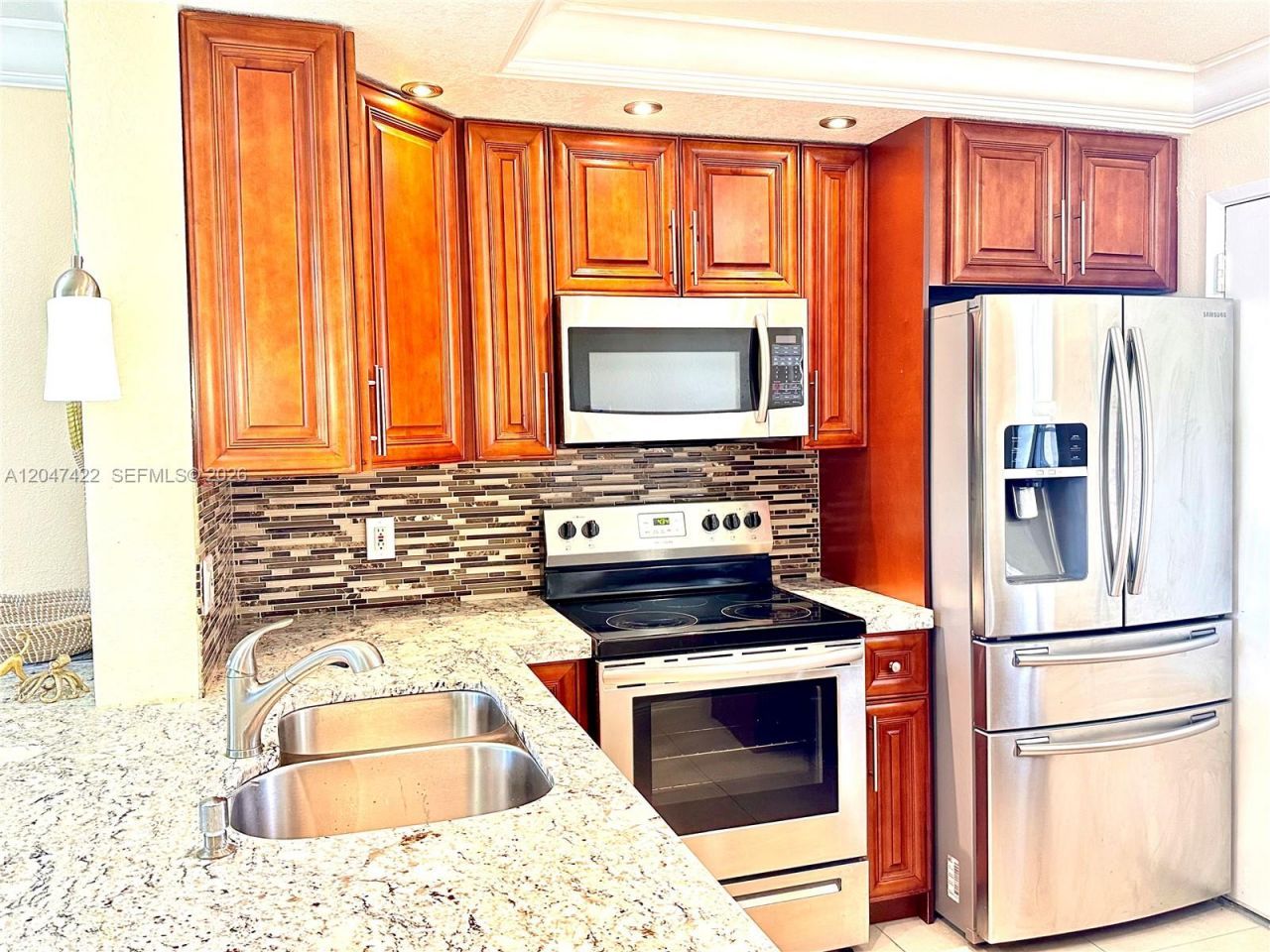 500 NE 12th Ave , Unit 705, Hallandale Beach, FL 33009 Photo