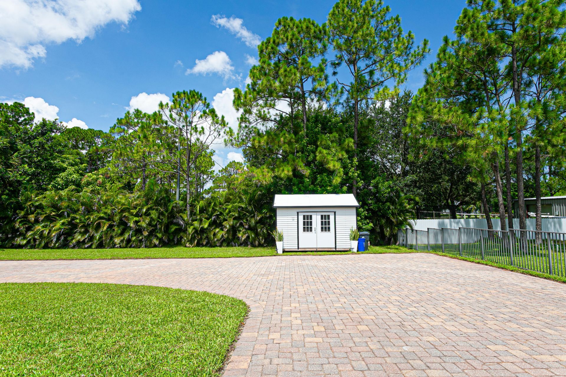 17441 77th Lane N, The Acreage, FL 33470 Photo