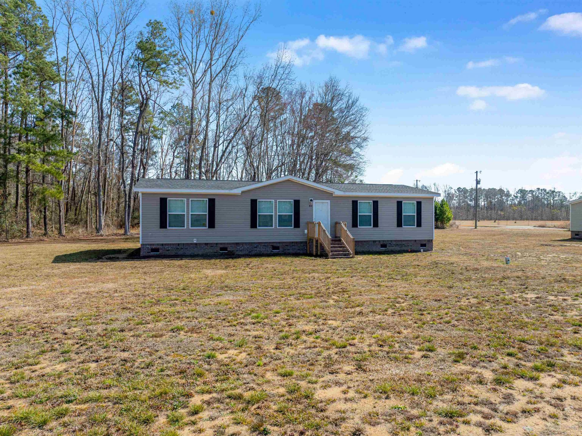 814 S Midway Hwy.  Photo 1