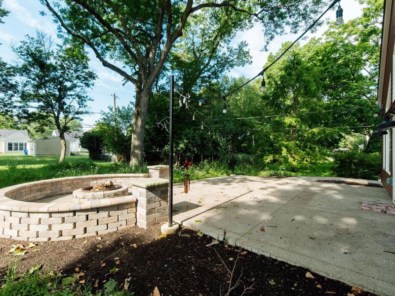 353 Charleston Avenue, Columbus, OH 43214 Photo 11