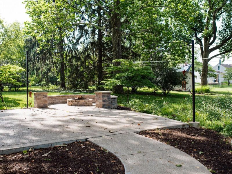 353 Charleston Avenue, Columbus, OH 43214 Photo 12