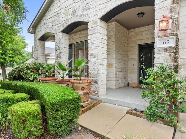65 White Magnolia CIR, Lakeway, TX 78734
