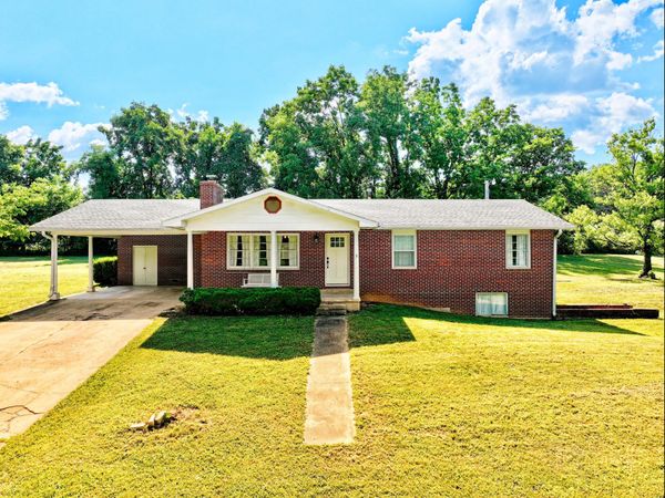 18823 County Road 305a , Eminence, MO 65466