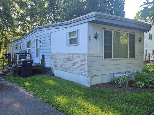 429 S Scott Street, Elmwood, WI 54740