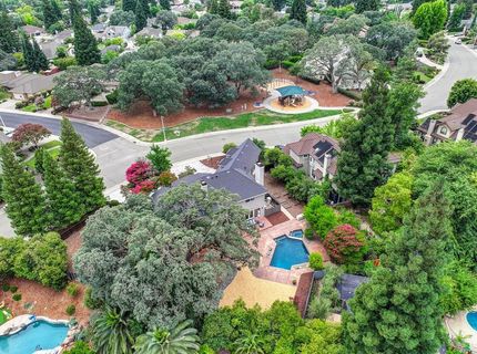 1025 Tanzania Dr, Roseville, CA 95661 Photo
