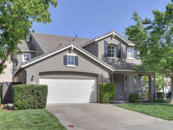 615 Watercolor Ln, West Sacramento, CA 95605
