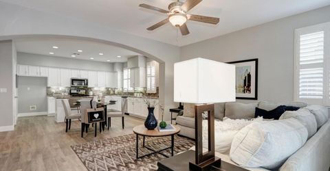 615 Watercolor Ln, West Sacramento, CA 95605 Photo