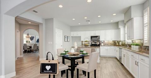 615 Watercolor Ln, West Sacramento, CA 95605 Photo