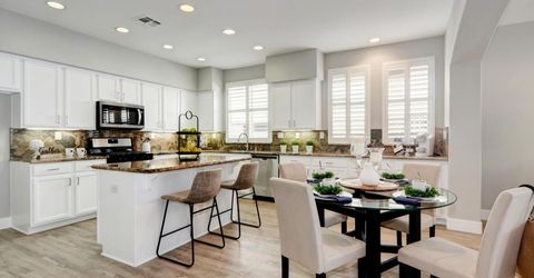 615 Watercolor Ln, West Sacramento, CA 95605 Photo