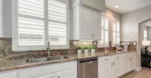 615 Watercolor Ln, West Sacramento, CA 95605 Photo