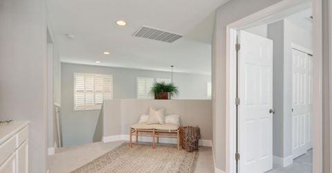 615 Watercolor Ln, West Sacramento, CA 95605 Photo