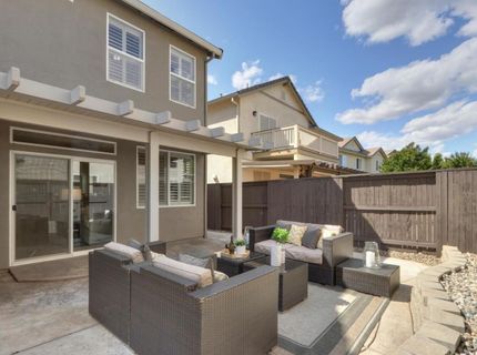 615 Watercolor Ln, West Sacramento, CA 95605 Photo