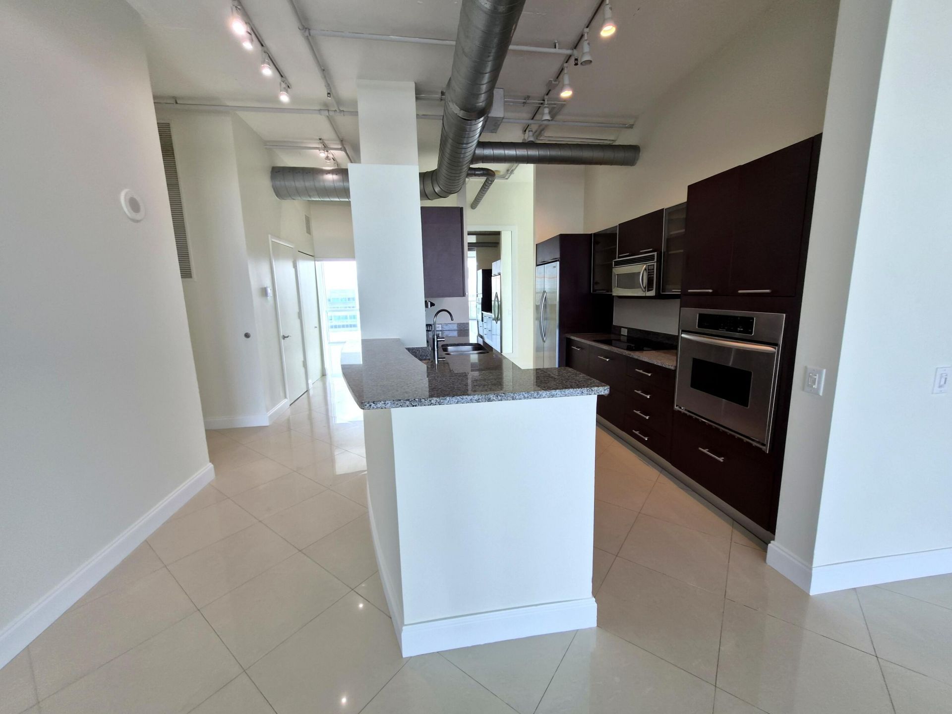3029 NE 188th Street, Aventura, FL 33180 Photo