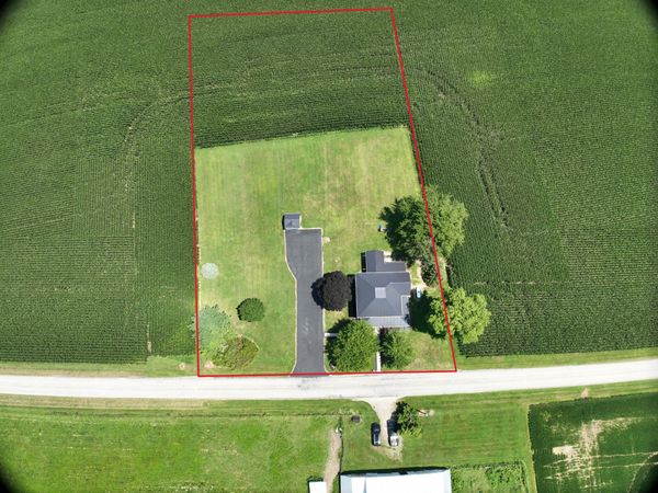 3048 Regan Road , Wilmington, OH 45177