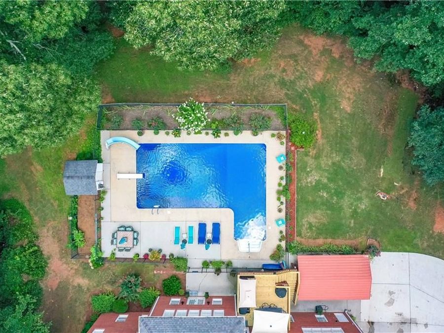 Property Image 40