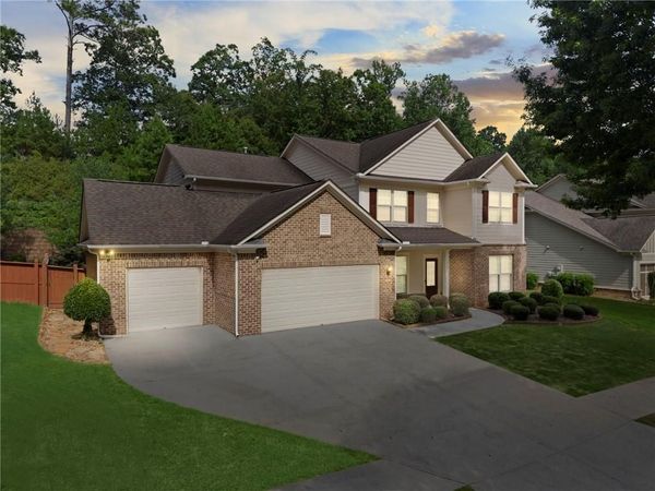 1172 Terrasol Ridge SW, Lilburn, GA 30047