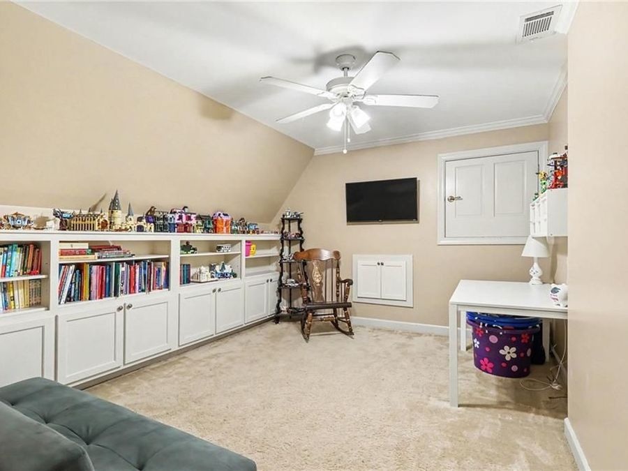 Property Image 43