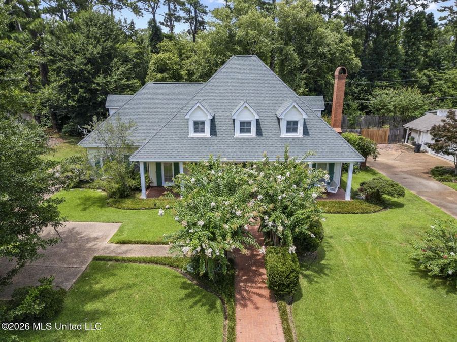 Property Image 4