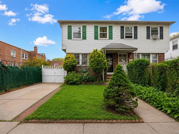 6511 175th Street, Fresh Meadows, NY 11365