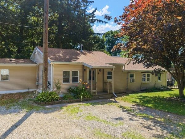 8 Martel St, Acushnet, MA 02743