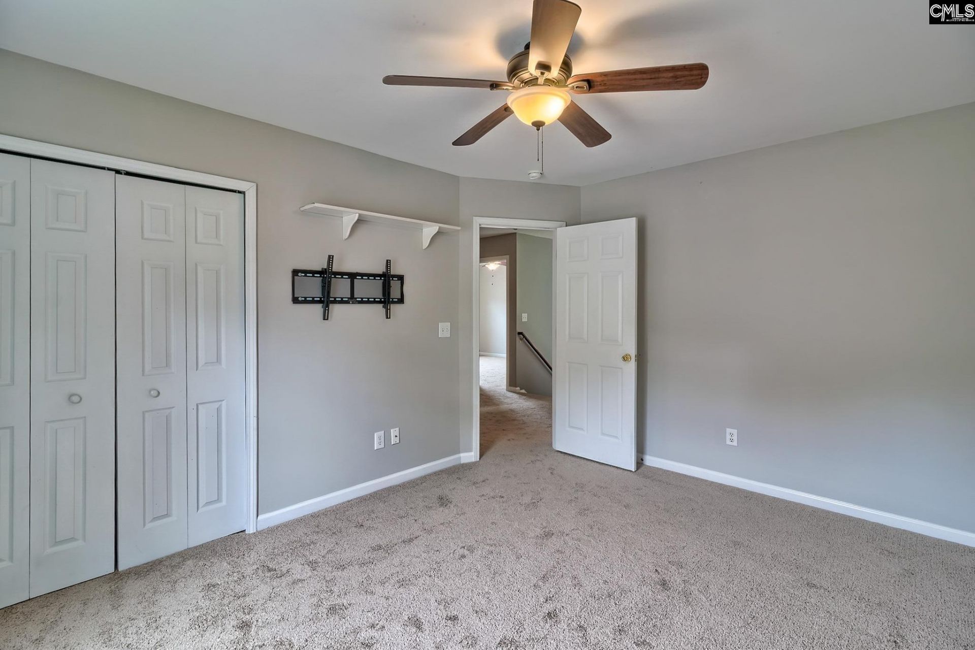213 Wood Eden Court  Photo 29
