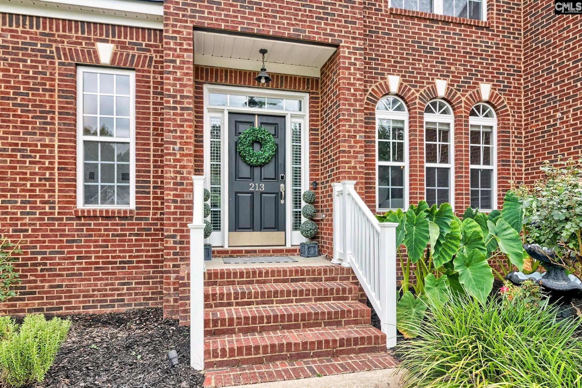 213 Wood Eden Court  Photo 39