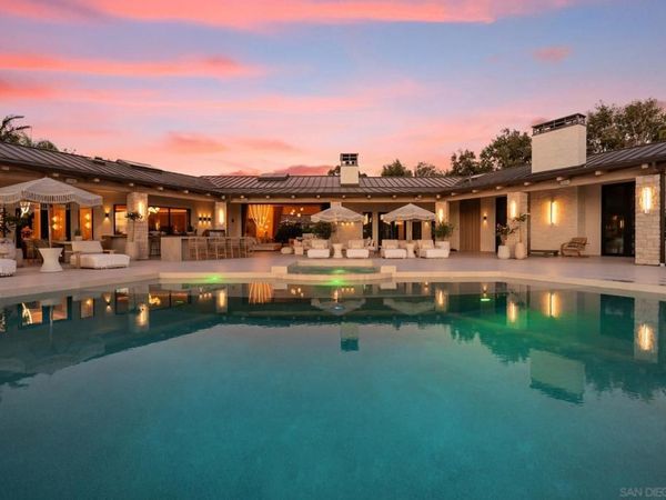 7150 Via Del Charro, Rancho Santa Fe, CA 92067