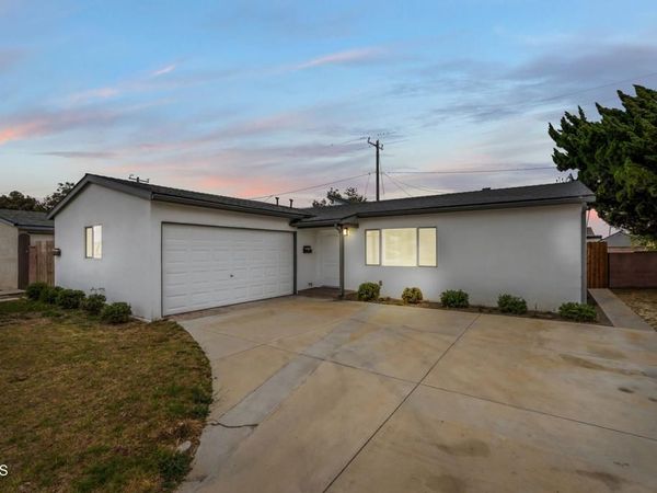1136 N 7th Place , Port Hueneme, CA 93041