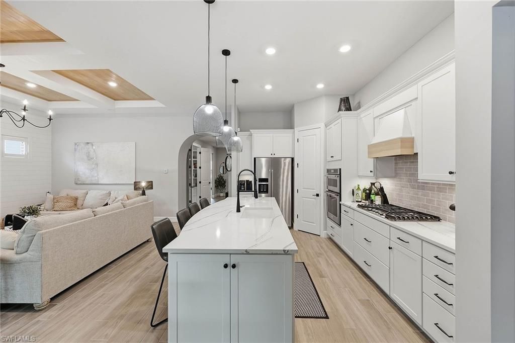2738 Aviamar Cir , Naples, FL 34114 Photo