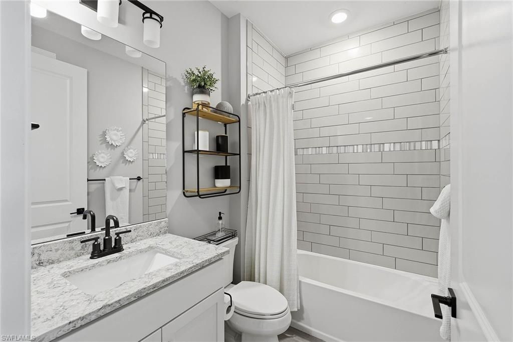 2738 Aviamar Cir , Naples, FL 34114 Photo