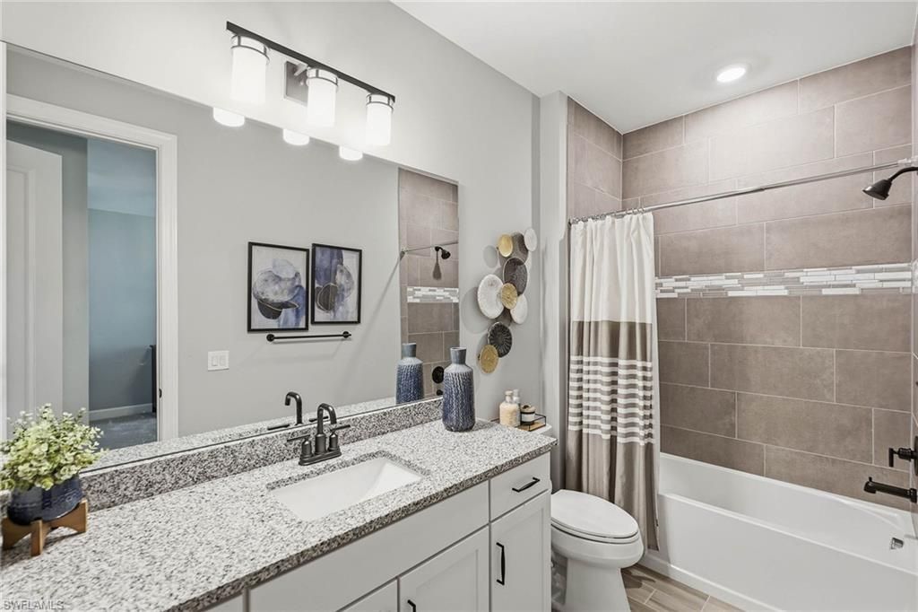 2738 Aviamar Cir , Naples, FL 34114 Photo