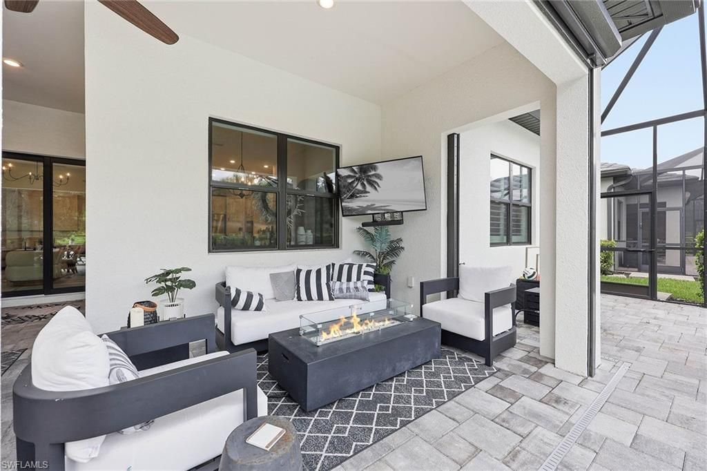 2738 Aviamar Cir , Naples, FL 34114 Photo