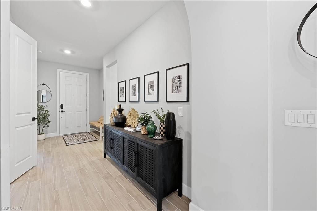 2738 Aviamar Cir , Naples, FL 34114 Photo