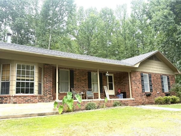534 Worley Lane , Russellville, AR 72802