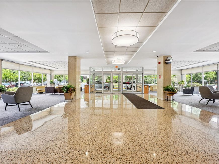 10500 Rockville Pike , Unit 122, North Bethesda, MD 20852 Main Photo