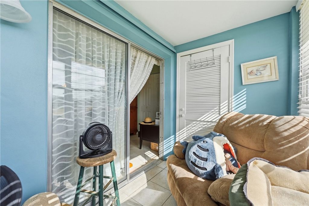 31 Pine Arbor Lane, Unit 204, Vero Beach, FL 32962 Photo