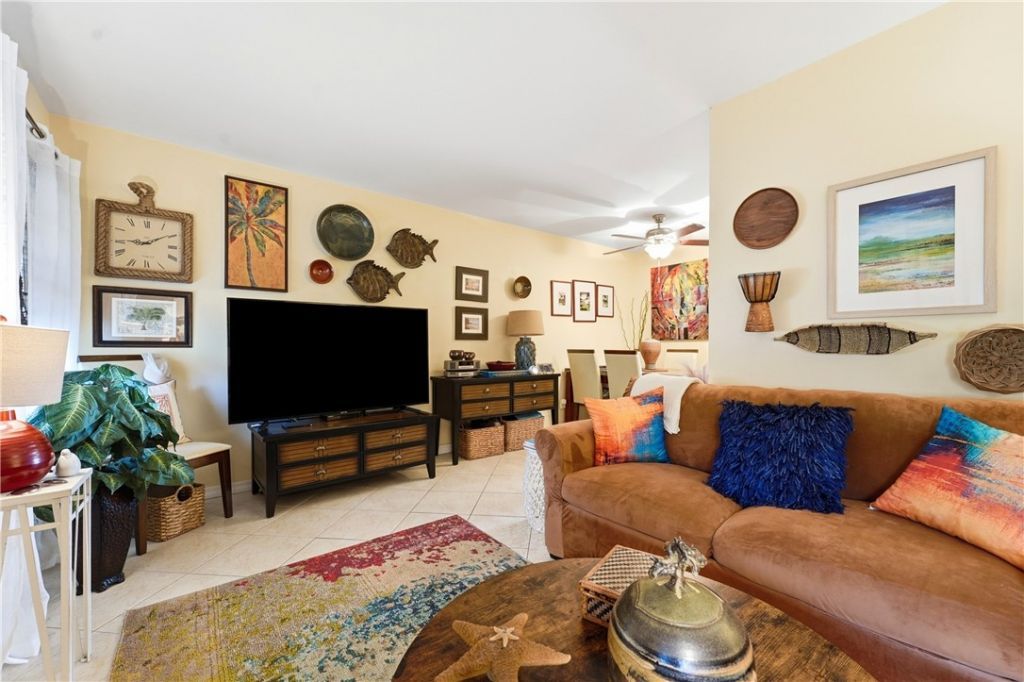 31 Pine Arbor Lane, Unit 204, Vero Beach, FL 32962 Photo