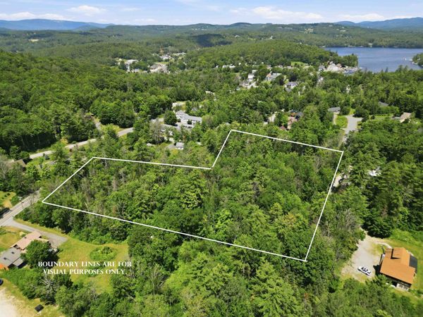 9 Beech Street, Sunapee, NH 03782