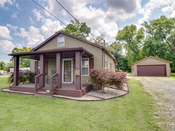 33 S Williams Street , Cottage Hills, IL 62018