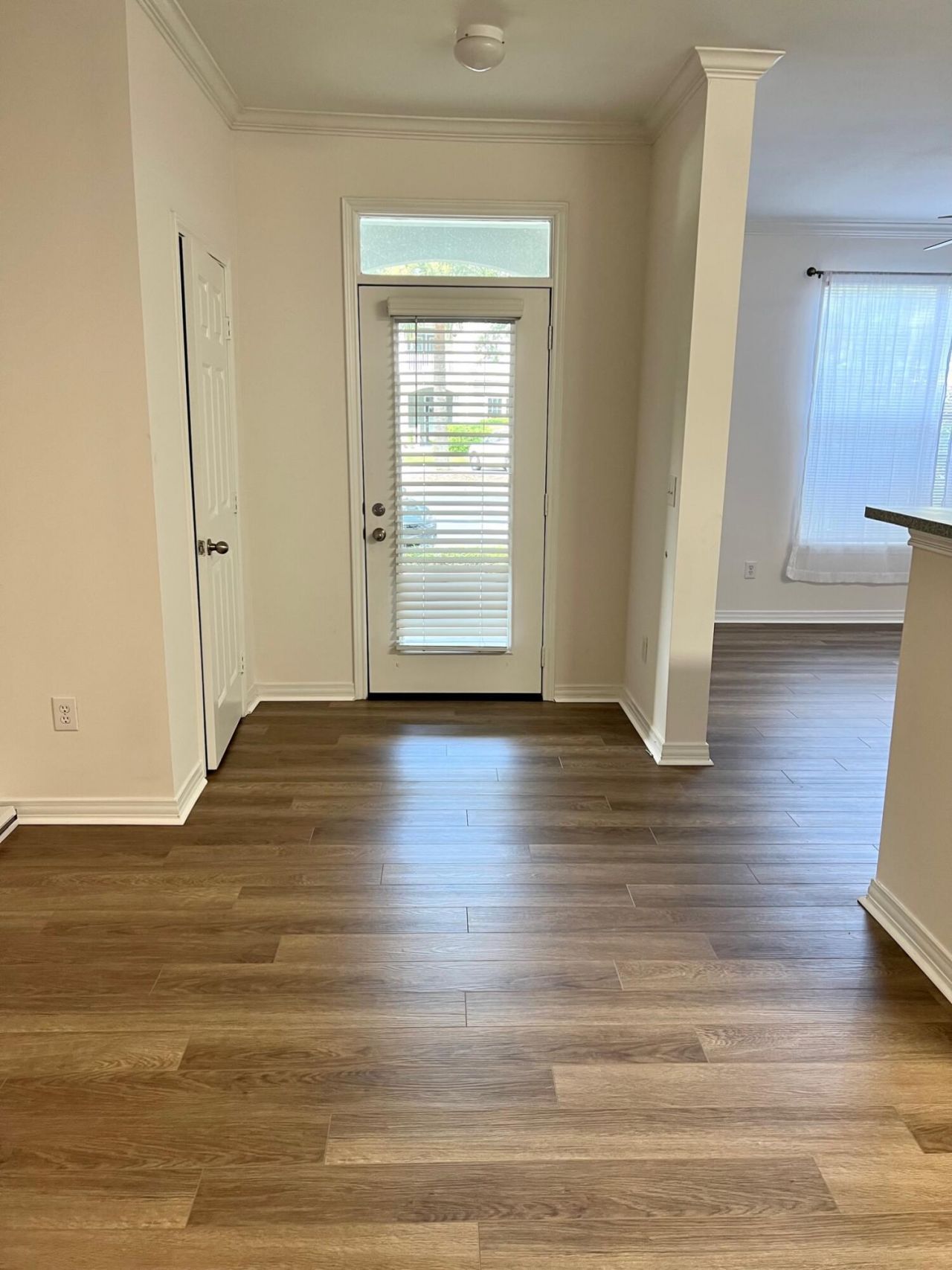 130 River Landing Drive Photo 8
