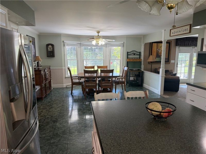 16592 Davis Drive, East Liverpool, OH 43920 Photo 14