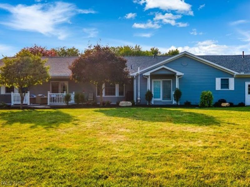 16592 Davis Drive, East Liverpool, OH 43920 Photo 6