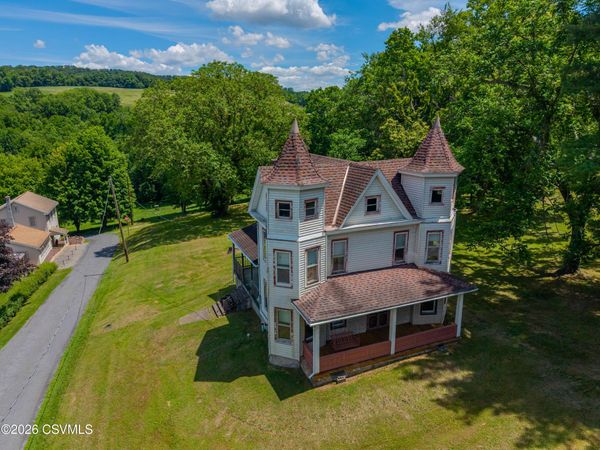 205 SUNBURY Street, Dalmatia, PA 17017