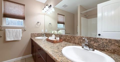 2555 Banner Peak Dr, Chico, CA 95928 Photo
